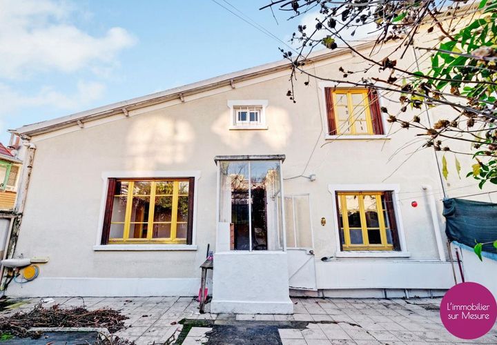 Villa a Bagnolet, Seine-Saint-Denis, Bagnolet - € 348.000 | Ref: PFFP-W3R-6XW - foto 1