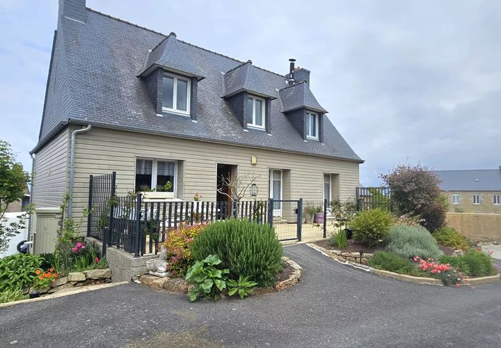 Villa a Trelevern, Cotes-d'Armor, Trelevern - € 441.000 | Ref: 12751 - foto 1