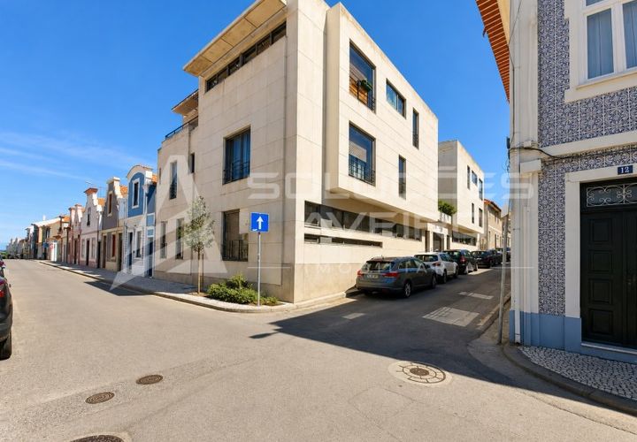Villa i Aveiro, Aveiro, Aveiro - € 630.000 | Ref: 6891 - foto 1