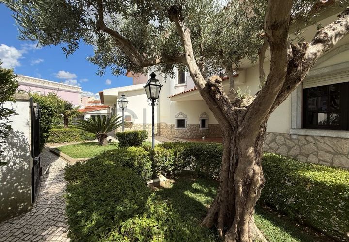 Villa i Amora, Setubal, Amora - € 1 200 000 | Ref: 10778 - foto 1