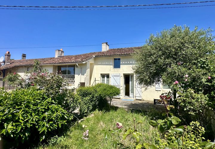 Villa i Nanteuil-en-Vallee, Charente, Nanteuil-en-Vallee - € 80.000 | Ref: BVI84716 - foto 1