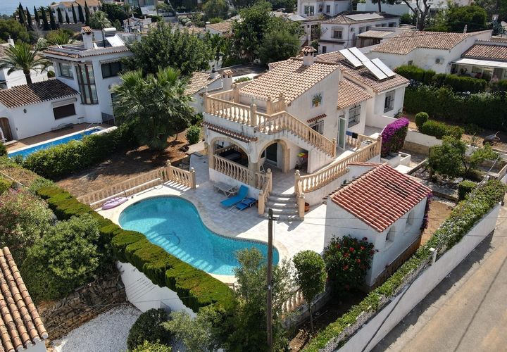 Villa a Denia, Alicante, Denia - € 645.000 | Ref: xbl7802 - foto 1