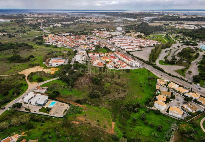 Helårsgrund i Setubal, Setubal, Setubal - € 849.000 | Ref: C0464-00273 - foto 1