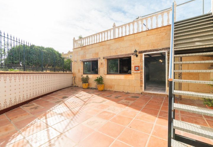 Villa a Torrevieja, Alicante, Torrevieja - € 449.000 | Ref: 32399 - foto 1