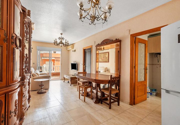 Lejlighed i Torrevieja, Alicante, Torrevieja - € 160.000 | Ref: 31125 - foto 1
