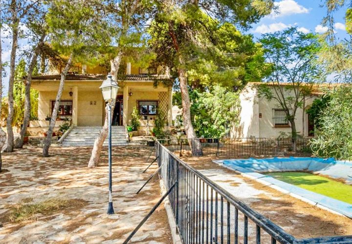 Villa a Torrevieja, Alicante, Torrevieja - € 550.000 | Ref: MOVE-356 - foto 1