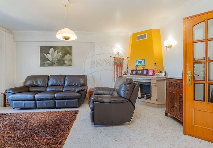 Lejlighed i Amadora, Lisbon, Amadora - € 320.000 | Ref: PE-123751418-212 - foto 1