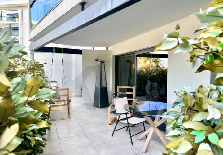 Lejlighed i Carcavelos, Lisbon, Carcavelos - € 915.000 | Ref: KWPT-029865 - foto 1