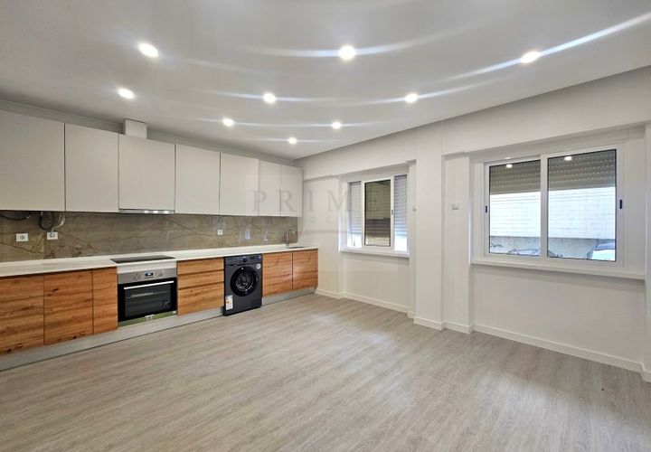 Lejlighed i Amadora, Lisbon, Amadora - € 295.000 | Ref: APA_842 - foto 1