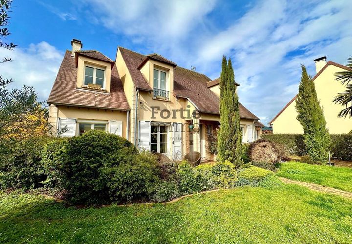 Villa a Rubelles, Seine-et-Marne, Rubelles - € 475.000 | Ref: 4144_SG - foto 1