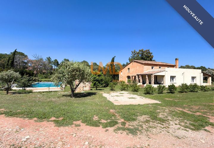 Villa i La Motte, Var, La Motte - € 990.000 | Ref: getkey_u_530708126 - foto 1