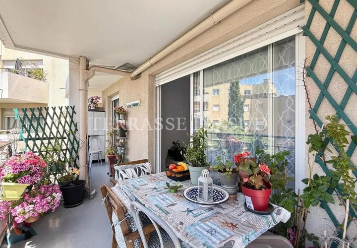 Lejlighed i Marseille, Bouches-du-Rhone, Marseille - € 345.000 | Ref: getkey_u_531284042 - foto 1