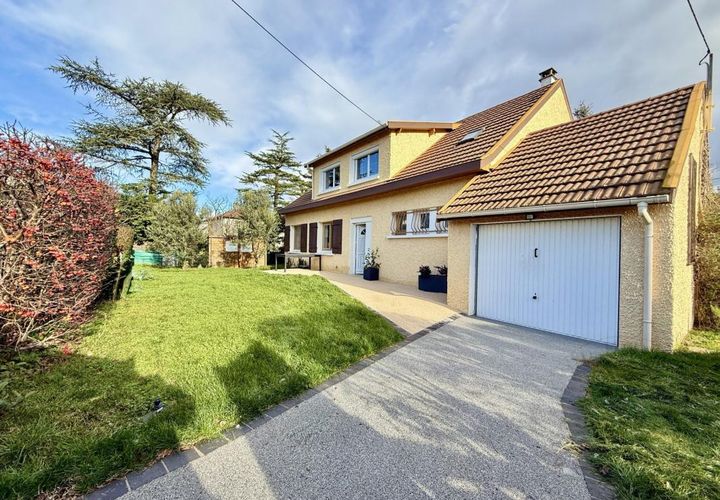 Villa a Chaponost, Rhone, Chaponost - € 645.000 | Ref: getkey_u_531127643 - foto 1