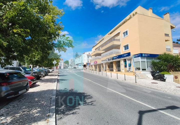 Erhvervsejendom i Carcavelos, Lisbon, Carcavelos - € 199.000 | Ref: BOT_2367 (7) - foto 1