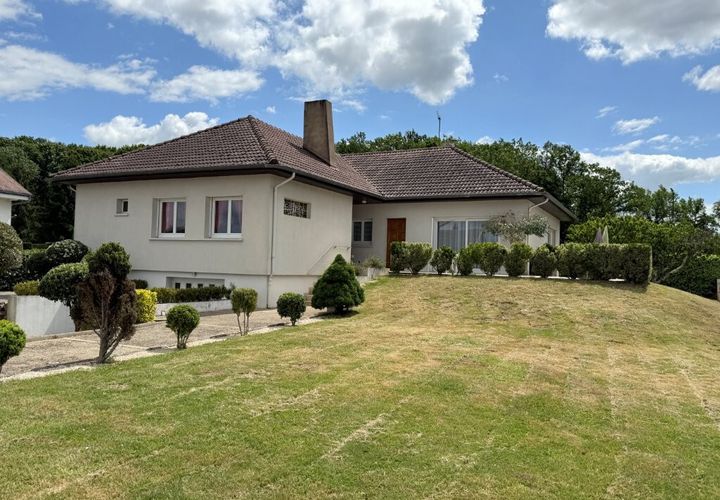 Villa a Pierre-de-Bresse, Saone-et-Loire, Pierre-de-Bresse - € 229.000 | Ref: getkey_10767 - foto 1