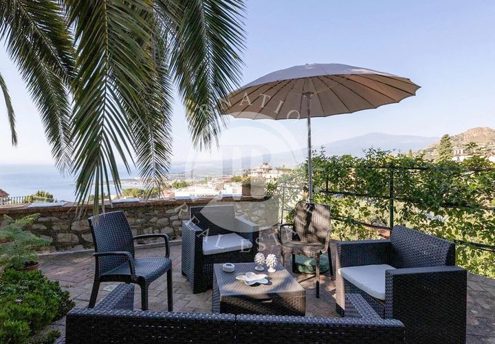 Villa a Taormina, Messina, Taormina - € 1.950.000 | Ref: IC 17 - foto 1