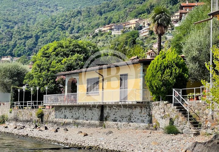 Villa a San Siro, Como, San Siro - € 2.000.000 | Ref: CA 19 - foto 1