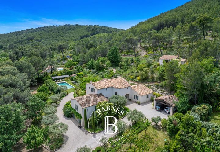 Villa i Aix-en-Provence, Bouches-du-Rhone, Aix-en-Provence - € 1.790.000 | Ref: 87030139 - foto 1