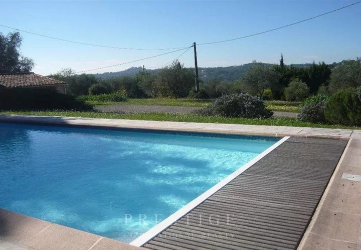 Villa a Opio, Alpes-Maritimes, Opio - € 1.600/mes | Ref: 25.00011 - foto 1