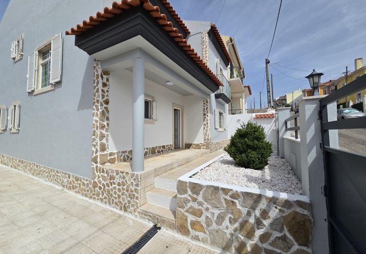 Villa i Loures, Lisbon, Loures - € 568.000 | Ref: CAS_342 - foto 1