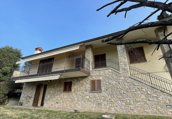 Villa i Bergamo, Bergamo, Bergamo - € 700.000 | Ref: 18434-singlevil - foto 1