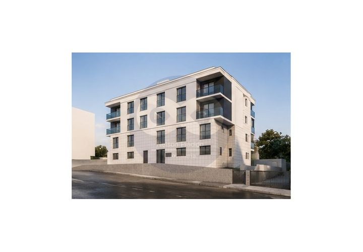 Helårsgrund i Amadora, Lisbon, Amadora - € 650.000 | Ref: NP0448-CS - foto 1