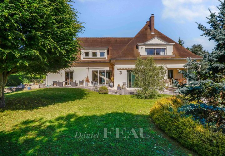 Villa i Crespières, Yvelines, Crespières - € 1.690.000 | Ref: 86969008 - foto 1