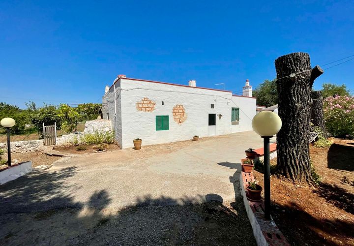 Farm hus i Ostuni, Brindisi, Ostuni - € 105.000 | Ref: RH-25947-property-1172493 - foto 1