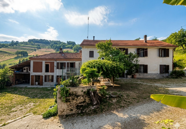 Farm hus i Calosso, Asti, Calosso - € 160.000 | Ref: CP-1742-1174544 - foto 1