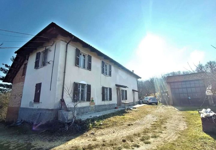 Gårdshus i Bruno, Asti, Bruno - € 110 000 | Ref: CP-1445-1174725 - foto 1