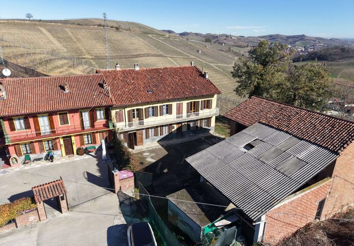 Farm hus i Canale, Cuneo, Canale - € 350.000 | Ref: CP-1720-1175276 - foto 1