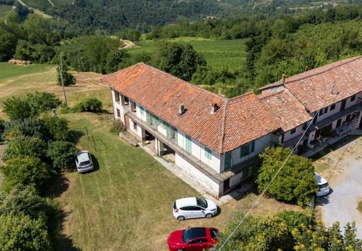 Farm hus i Roddino, Cuneo, Roddino - € 385.000 | Ref: CL-1675-1176271 - foto 1