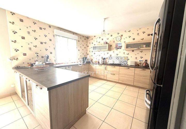 Landsbyhus i Savigny-sur-Clairis, Yonne, Savigny-sur-Clairis - € 199.900 | Ref: 202903 - foto 1