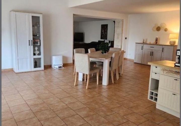 Villa a Saint-Martial, Charente-Maritime, Saint-Martial - € 173.000 | Ref: 203353 - foto 1