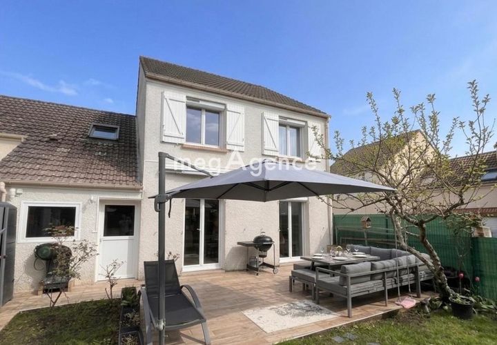 Villa a Plaisir, Yvelines, Plaisir - € 438.000 | Ref: 203963 - foto 1