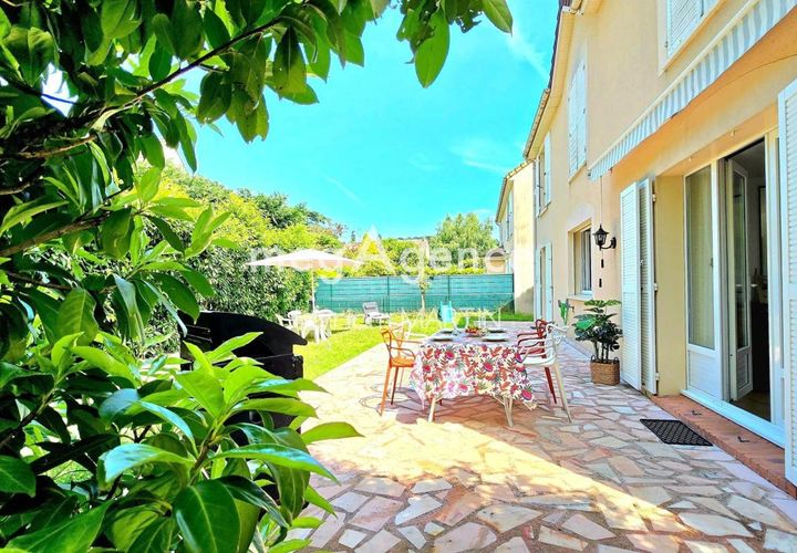 Villa a Saint-Prix, Val-d'Oise, Saint-Prix - € 675.000 | Ref: 204039 - foto 1