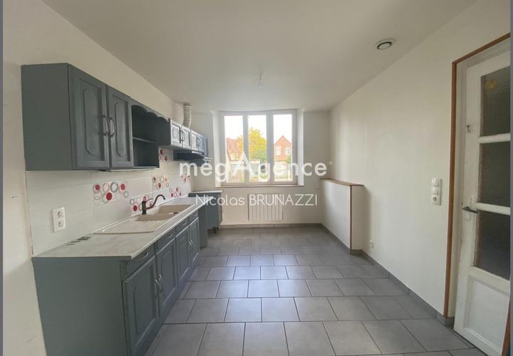Byhus i Vimoutiers, Orne, Vimoutiers - € 109.000 | Ref: 202449 - foto 1
