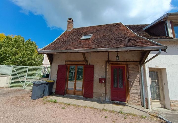 Villa a Bellevesvre, Saone-et-Loire, Bellevesvre - € 115.000 | Ref: 203262 - foto 1