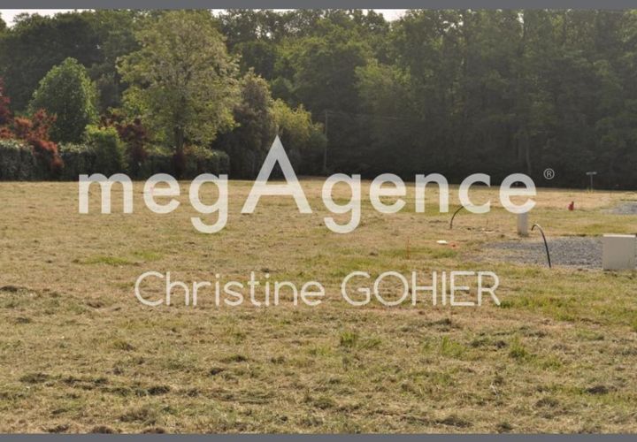 Terra a Taillebourg, Charente-Maritime, Taillebourg - € 54.008 | Ref: 203542 - foto 1
