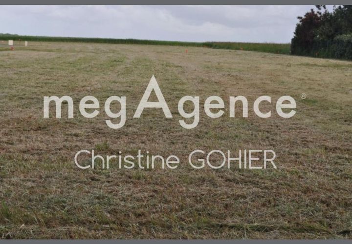 Terra a Taillebourg, Charente-Maritime, Taillebourg - € 53.335 | Ref: 203543 - foto 1