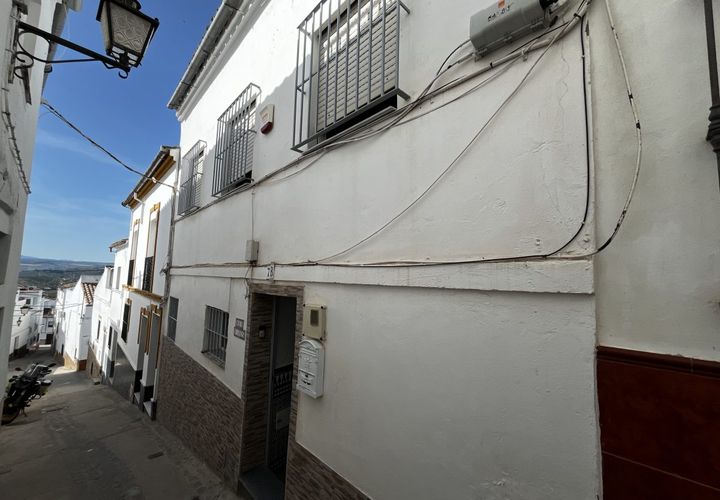 Villa em Olvera, Cadiz, Olvera - € 125.000 | Ref: am379 - foto 1
