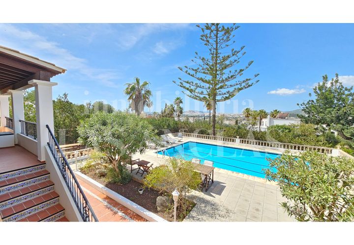 Villa a Jesus, Ibiza, Jesus - € 4.200.000 | Ref: 955-30 - foto 1