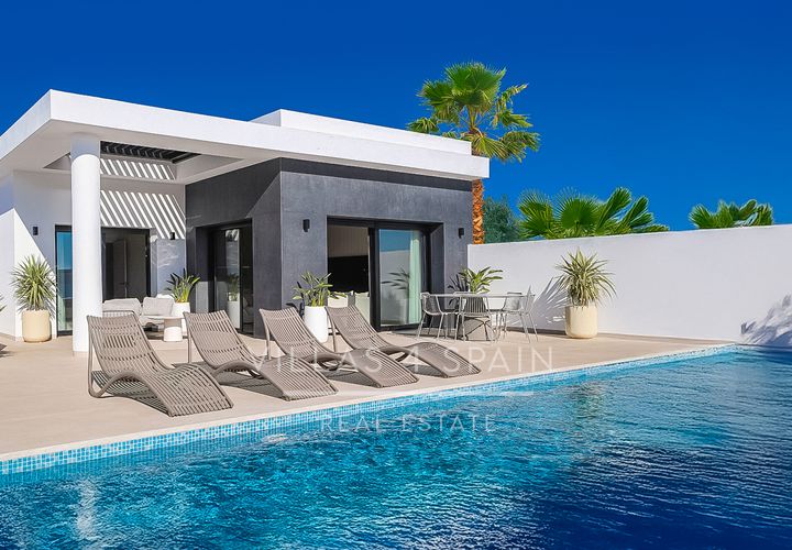 Villa i Ciudad Quesada, Alicante, Ciudad Quesada - € 810.750 | Ref: V4S5398 - foto 1