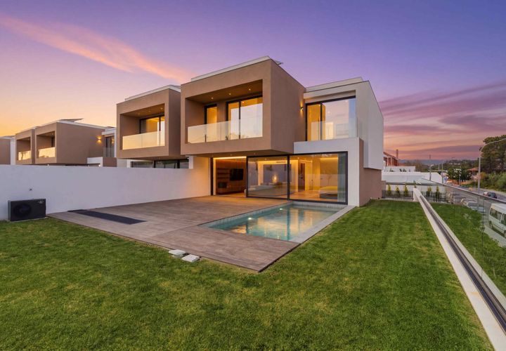 Villa i Estoril, Lisbon, Estoril - € 2.700.000 | Ref: MOBRIEN-12117 - foto 1