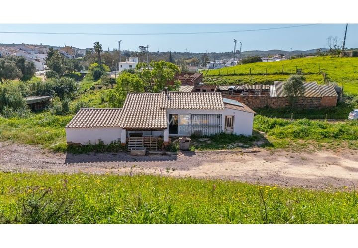 Villa i Bensafrim, Faro, Bensafrim - € 430.000 | Ref: T335 - foto 1