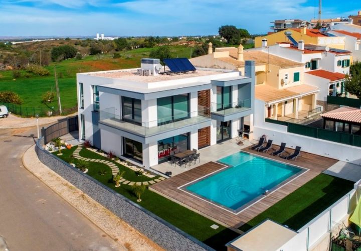 Byhus i Carvoeiro, Faro, Carvoeiro - € 1.550.000 | Ref: VM914 - foto 1