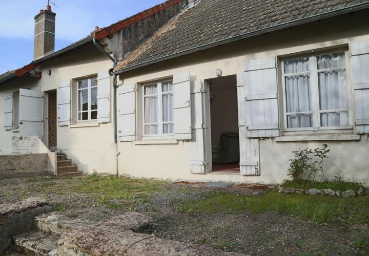 Villa i Autun, Saone-et-Loire, Autun - € 117.000 | Ref: 5957 - foto 1