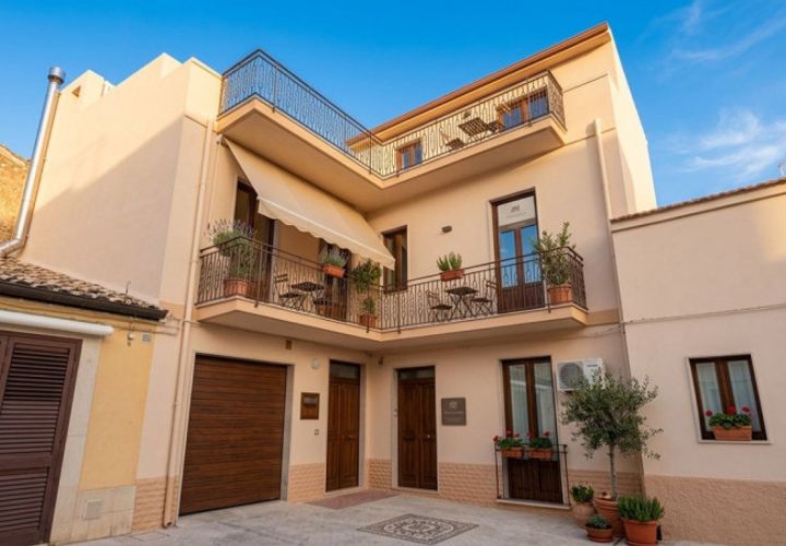 Villa a Modica, Ragusa, Modica - € 80.000 | Ref: L 2159 F - foto 1