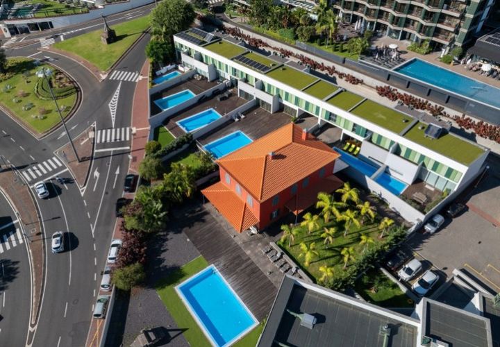 Rækkehus i Funchal, Madeira, Funchal - € 1.600.000 | Ref: C0216-03357 - foto 1