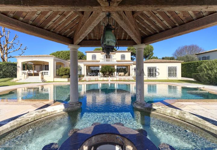 Villa i Antibes, Alpes-Maritimes, Antibes - € 6.900.000 | Ref: 85298149 - foto 1